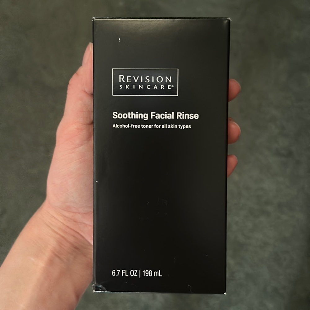 Brand New Never Used Revision Skincare Soothing Facial Rinse 6.7 fl oz/198ml.
